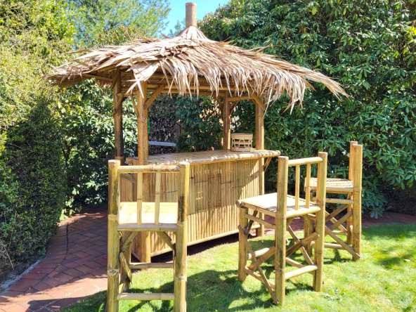 Little Bambus Bar im Garten